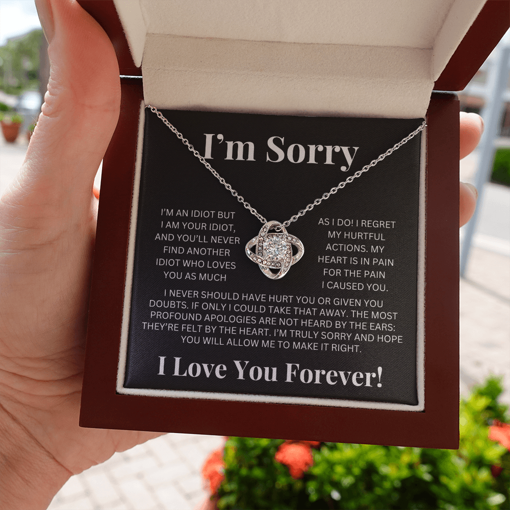 "I'm Sorry" Love Knot Necklace – A Heartfelt Apology She Can Hold