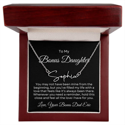 Bonus Daughter | Signature Name Necklace with Personalized Message Card